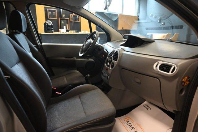 RENAULT Grand Modus 1.5 dCi 75CV ATTRACTIVE SERVO CLIMA ABS FENDI FULL