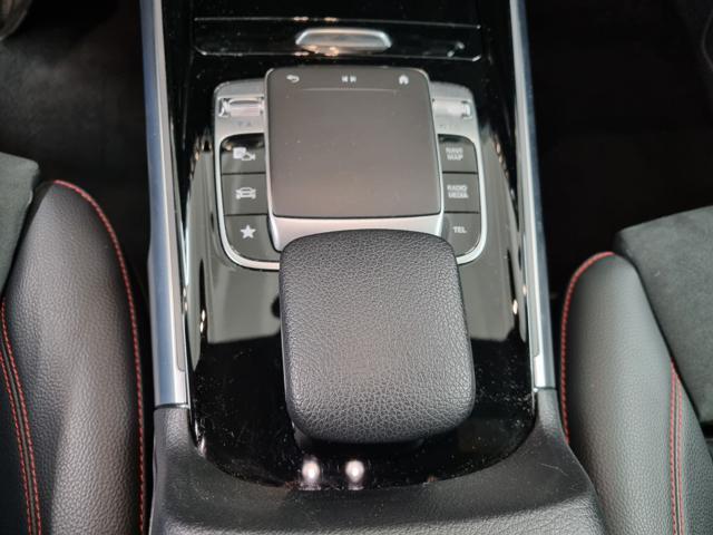 MERCEDES-BENZ GLB 250 Automatic 4Matic Premium Pack AMG