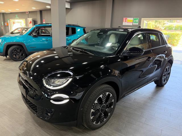 FIAT 600 KM0 LA PRIMA 100CV+CARPLAY WI-FI+18''+RCAM+2PDC