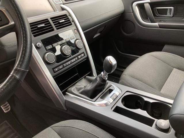 LAND ROVER Discovery Sport 2.0 TD4 150 CV Dark Edition