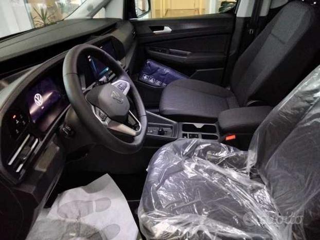 Volkswagen Caddy 2.0TDI 122 CV DSG EDITION PRONTA