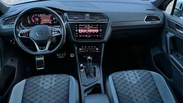 Volkswagen Tiguan 2.0 TDI 150 CV SCR DSG R-Line