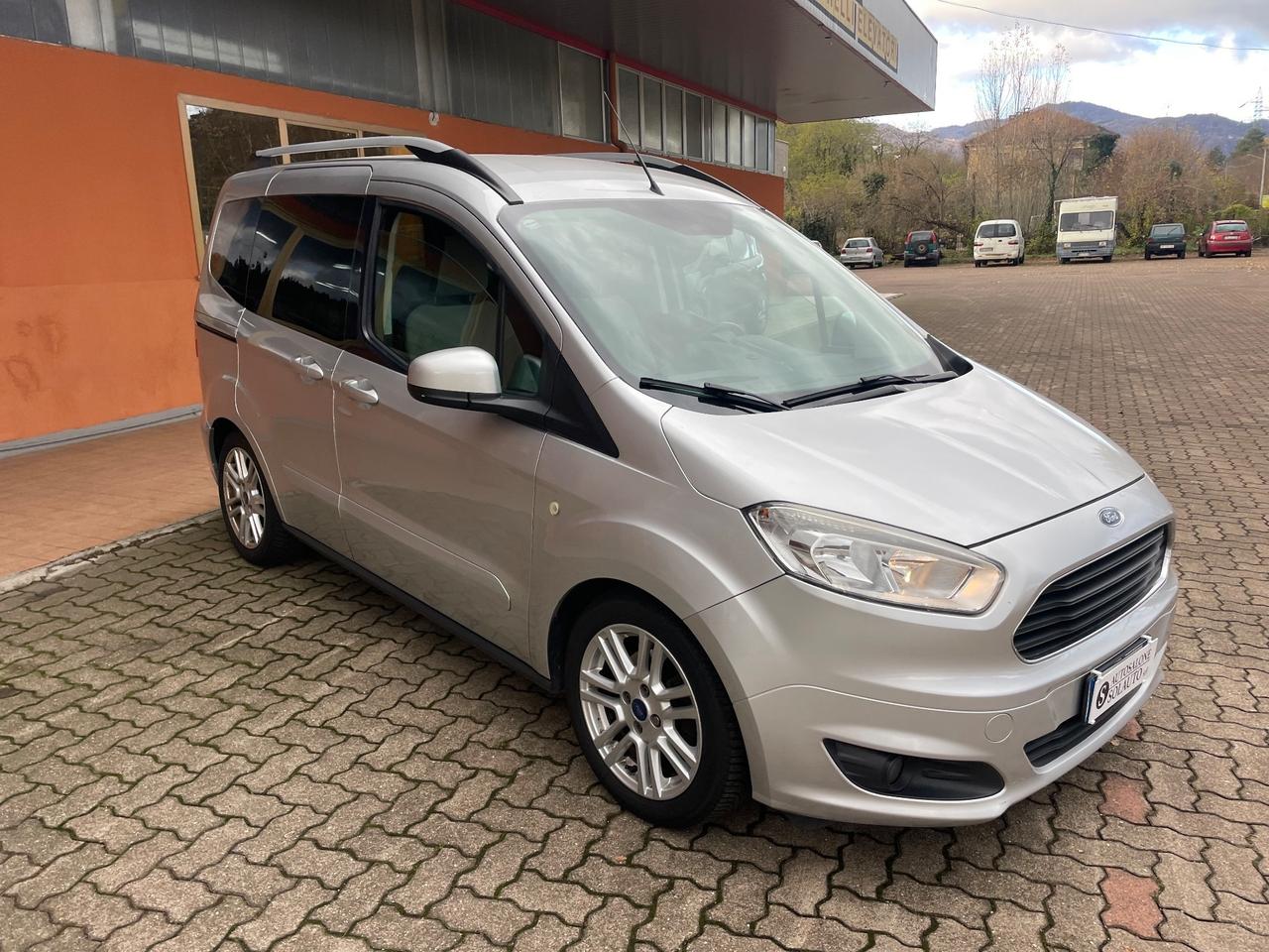 Ford Tourneo Courier 1.5 TDCI 75 CV Titanium Navy