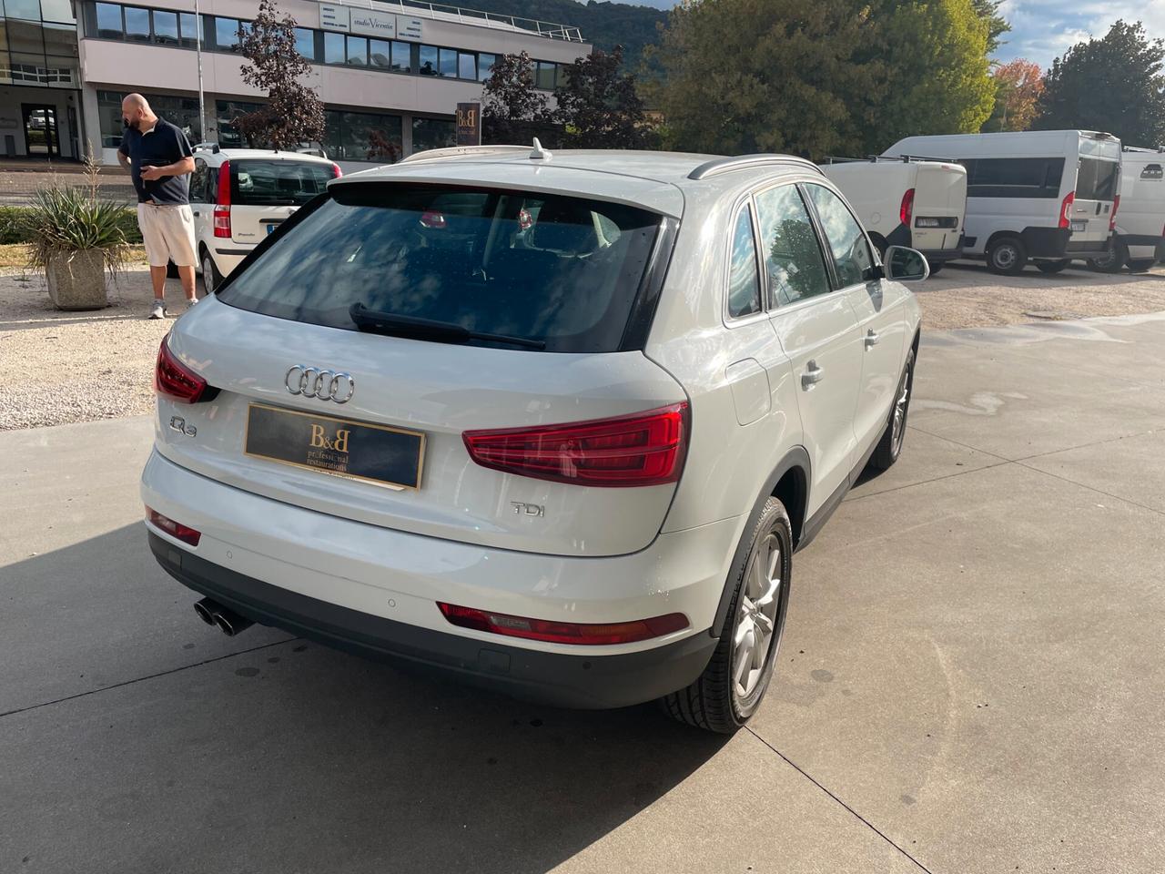 AUDI Q3 2.0 TDI 150 CV BUSINESS