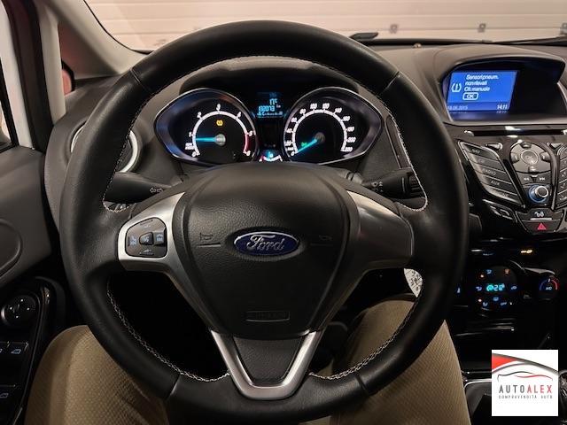 FORD - Fiesta 5p 1.5 tdci Black&White 75cv NEOPATENTATI