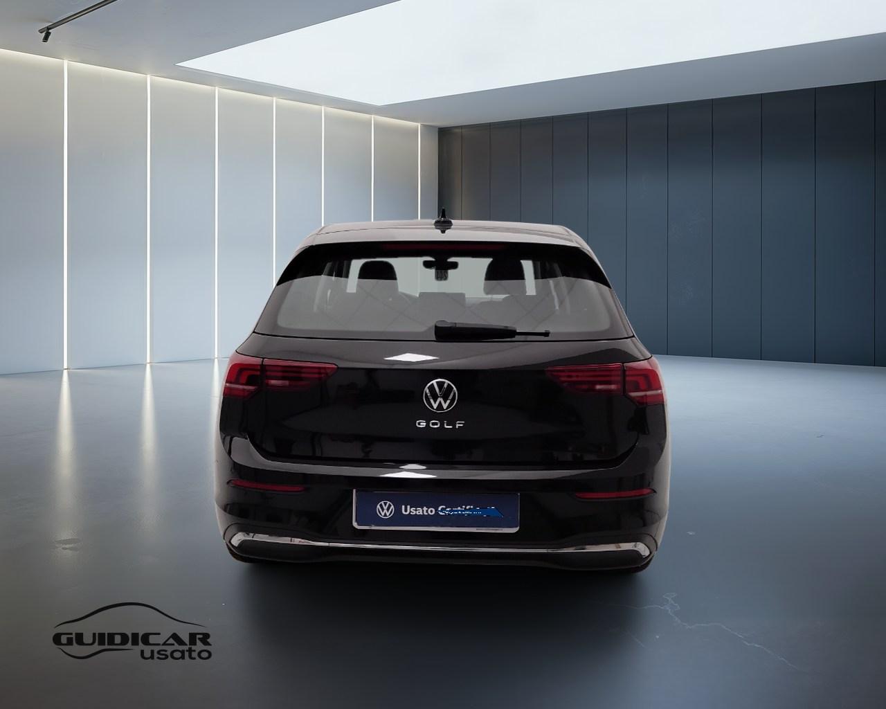 VOLKSWAGEN Golf VIII 2024 - Golf 2.0 tdi Life 150cv dsg