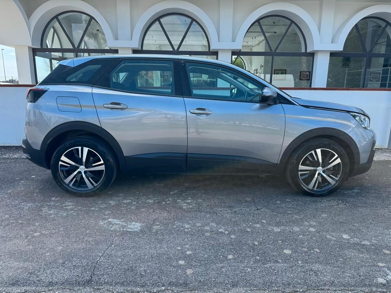 Peugeot 3008 Autocarro 5POSTI N1