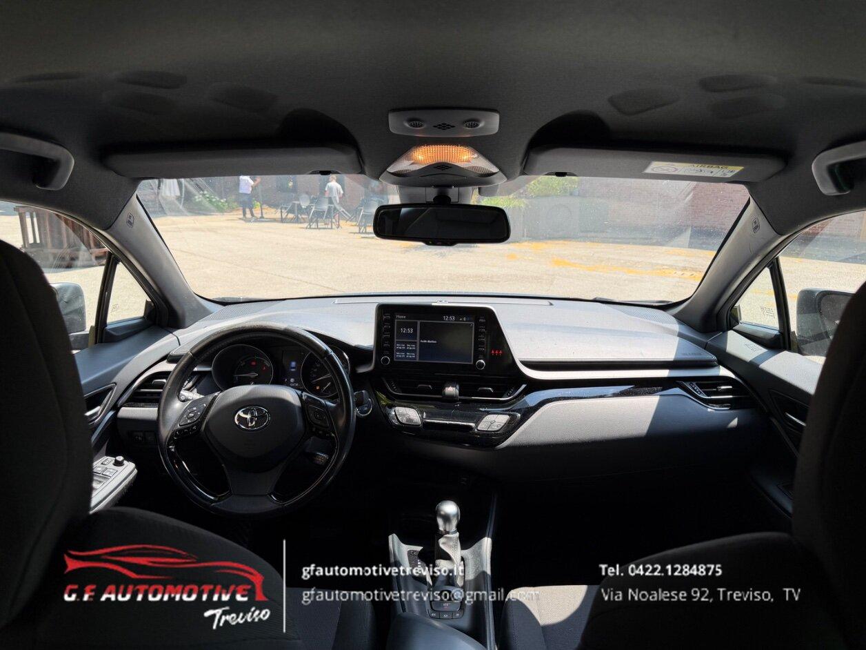 Toyota C-HR 1.8h Business e-cvt