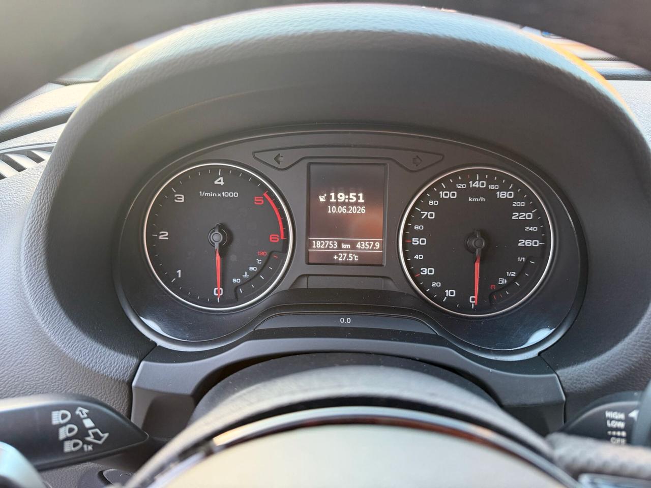 Audi A3 1.6 TDI clean diesel S tronic Young