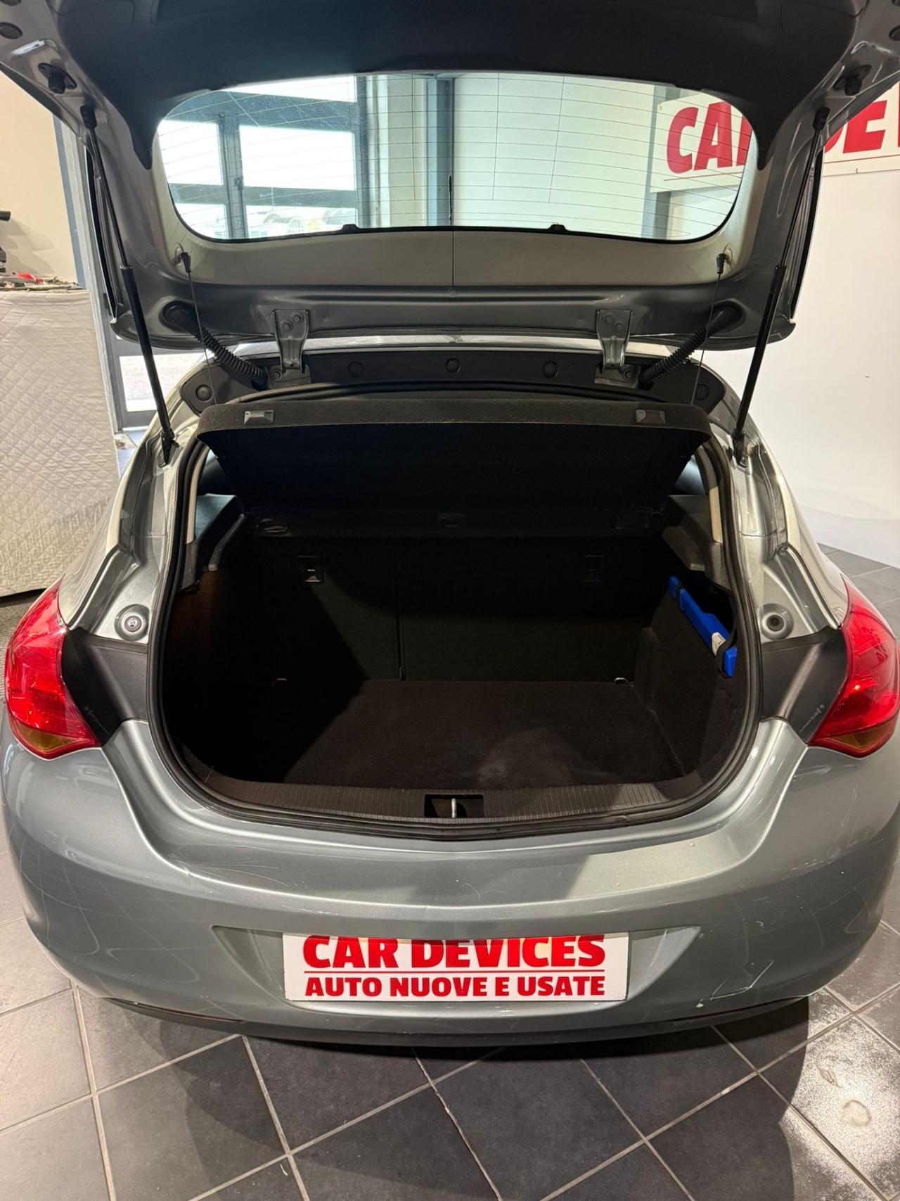 Opel Astra 1.7 -UNICO PROPRIETARIO-NEOPATENTATI