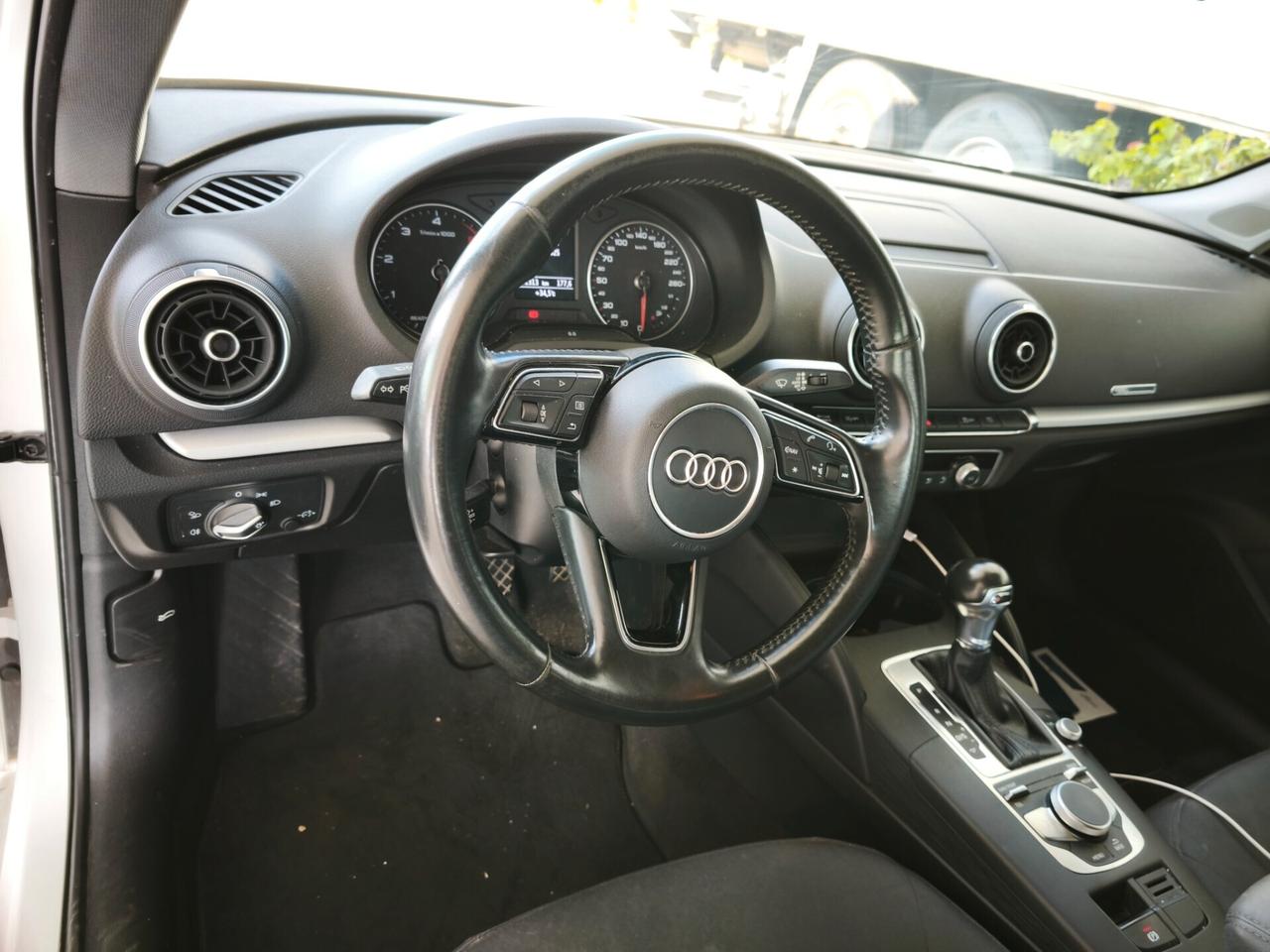 Audi A3 SPB 30 TDI S tronic Business 115 CV