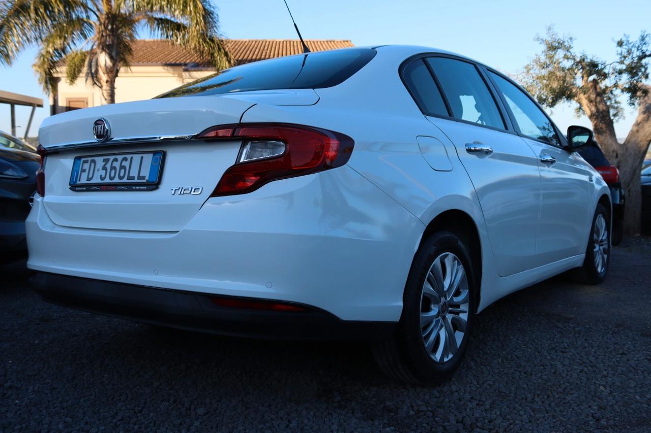 Fiat Tipo 1.4 4 porte Lounge