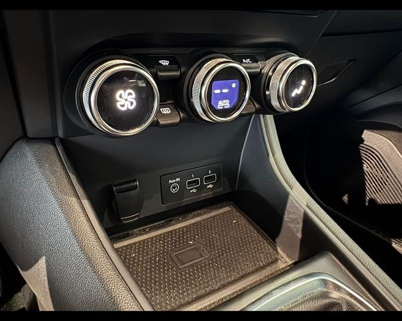 Renault Captur 2ª serie Mild Hybrid 140 CV Intens