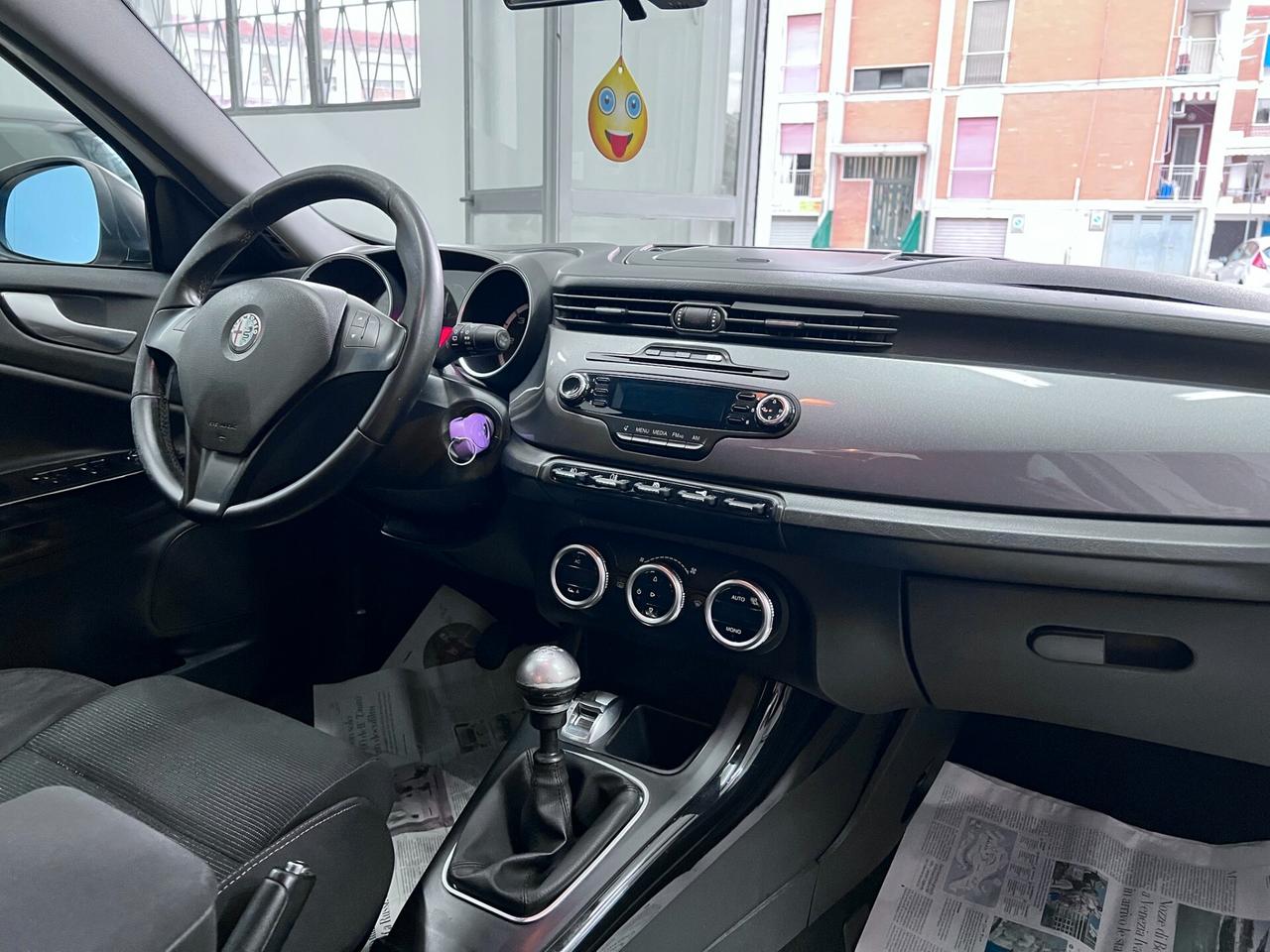 Alfa Romeo Giulietta 1.6 JTDm-2 105 CV Exclusive