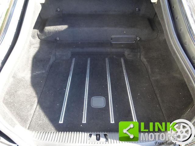 JAGUAR XK 4.2 V8 Coupé