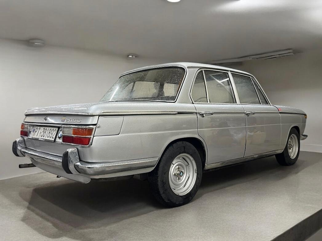 Bmw 2000 berlina