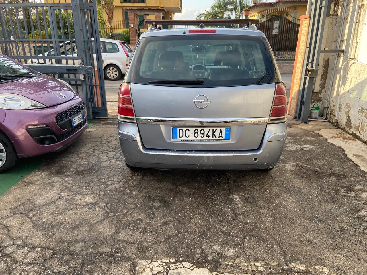 Opel Zafira 1.9 CDTI 101CV Club automatica