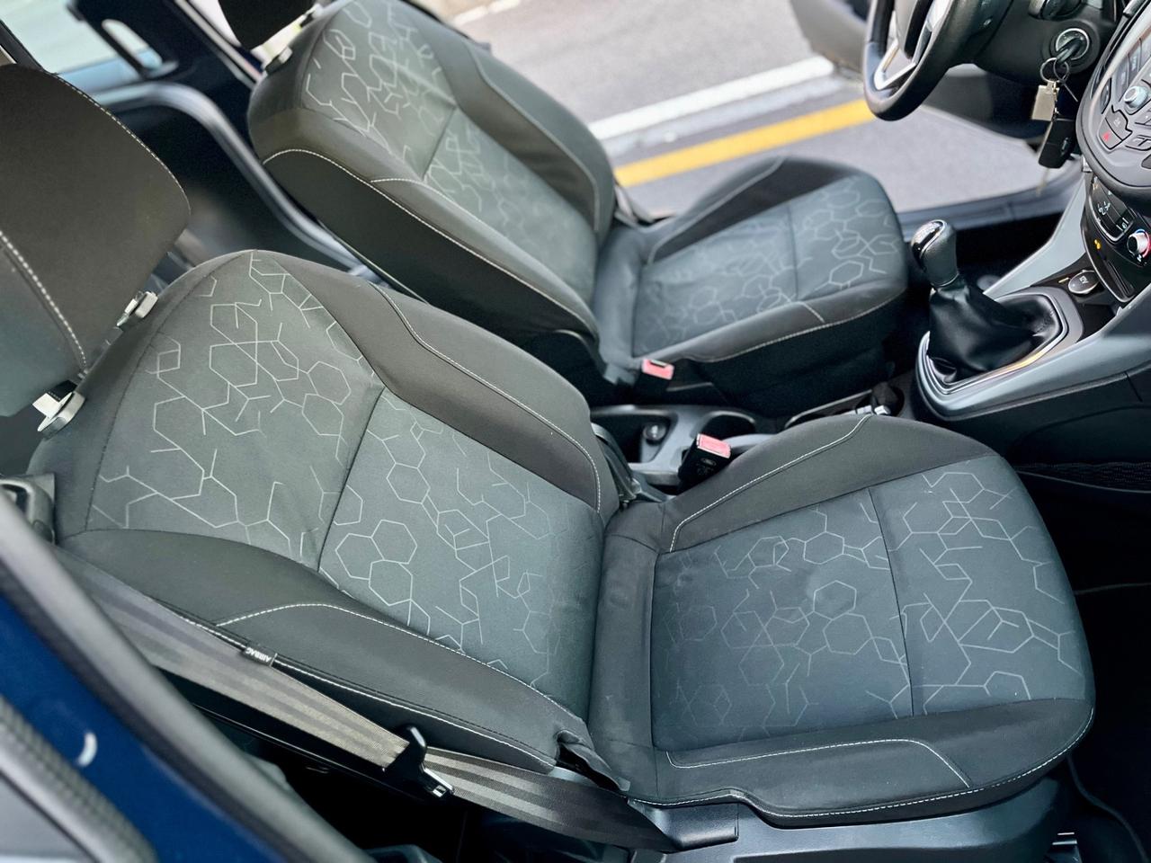 Ford B-Max 1.4 90 CV GPL Business Titanium