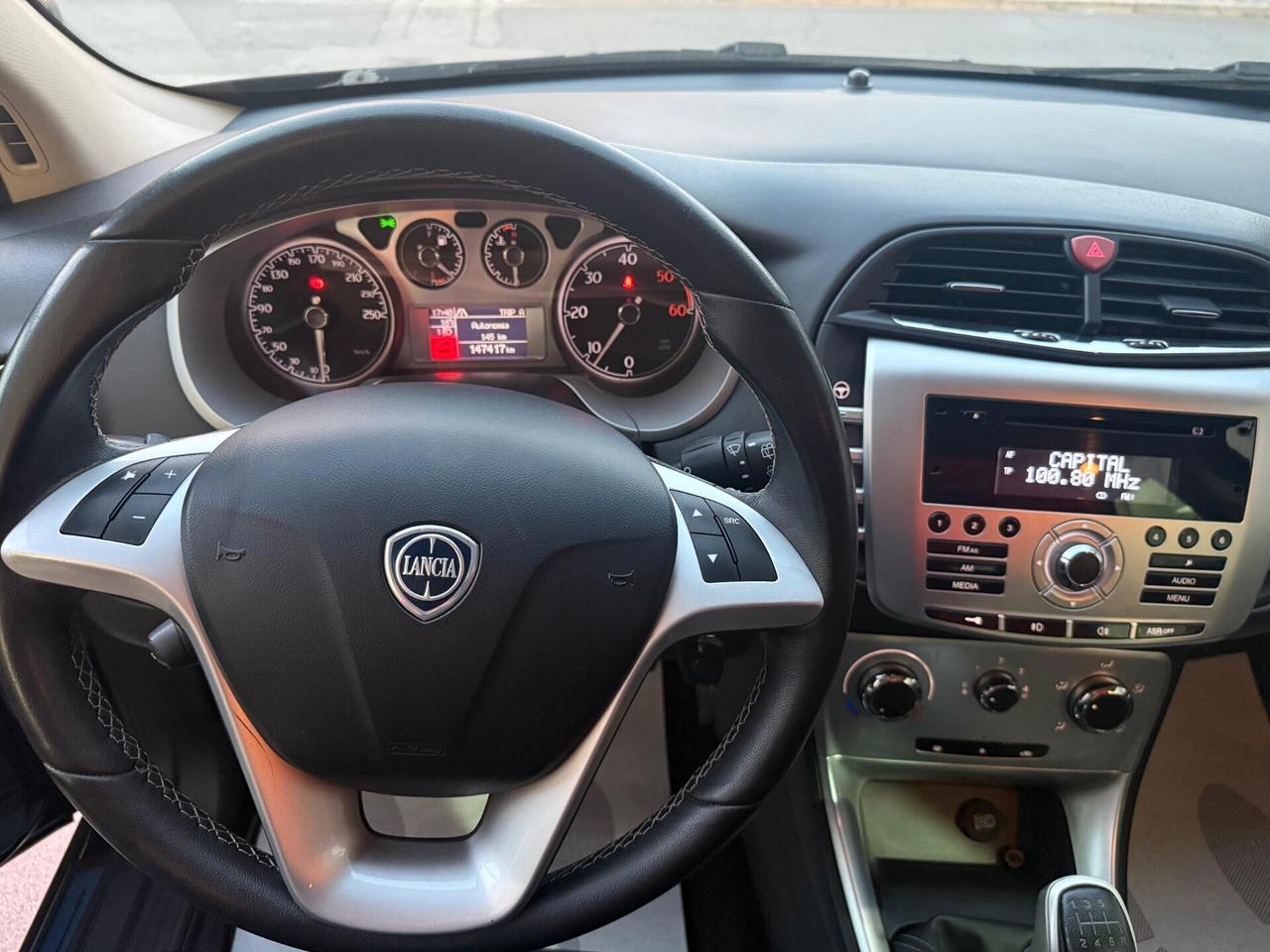 Lancia Delta 1.6 MJT DPF Oro