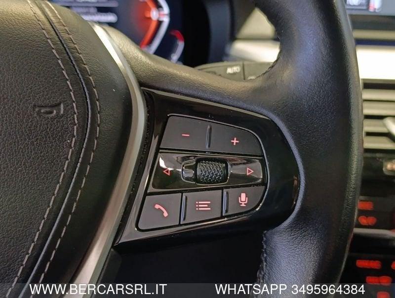 BMW Serie 5 520d 48V xDrive Business*LED*PACCHETTO LUCI*SEDILI IN PELLE*PDC*TELECAMERA*