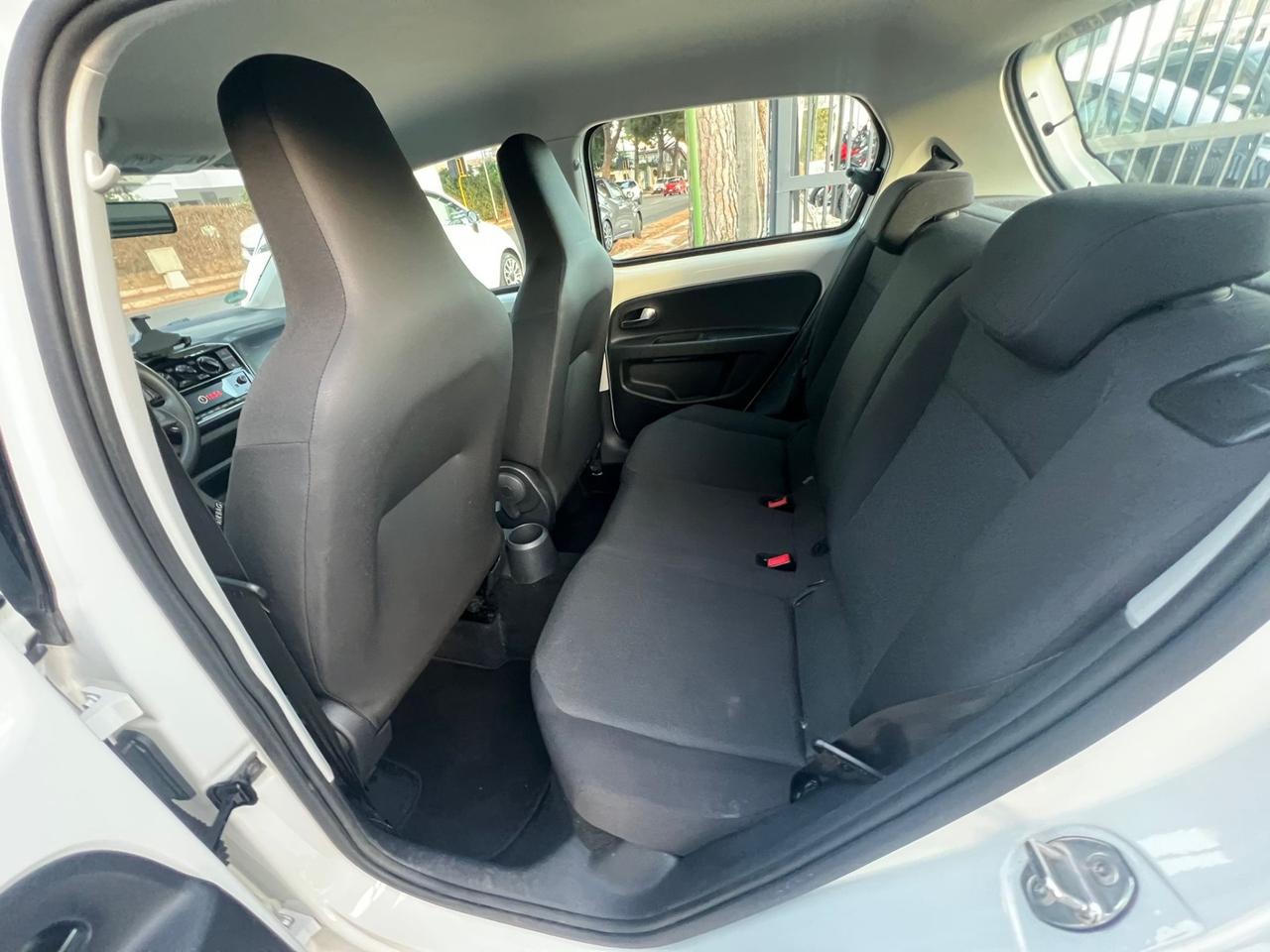Volkswagen up! 1.0 5p. move