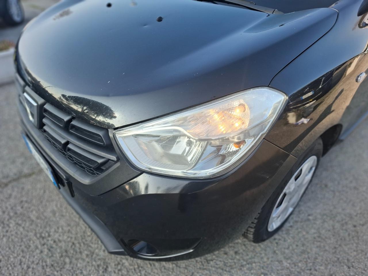 DACIA Dokker 1.6 8V 100 CV S&S SS GPL Lauréate Family