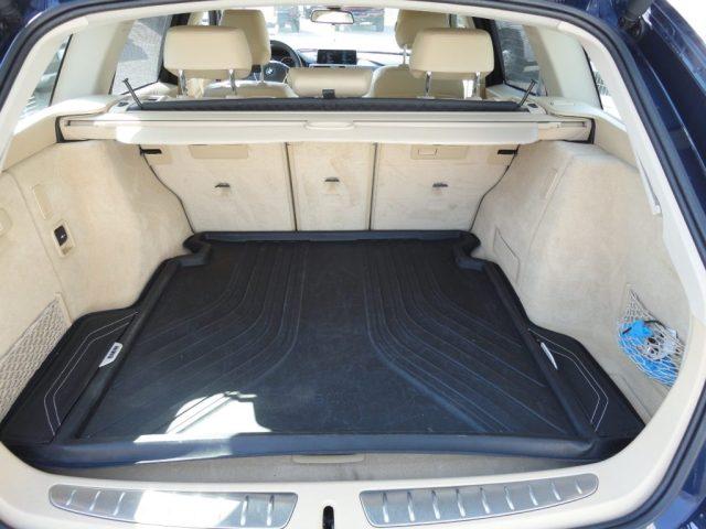 BMW 320 d Touring Luxury aut. pelle navi pro xeno