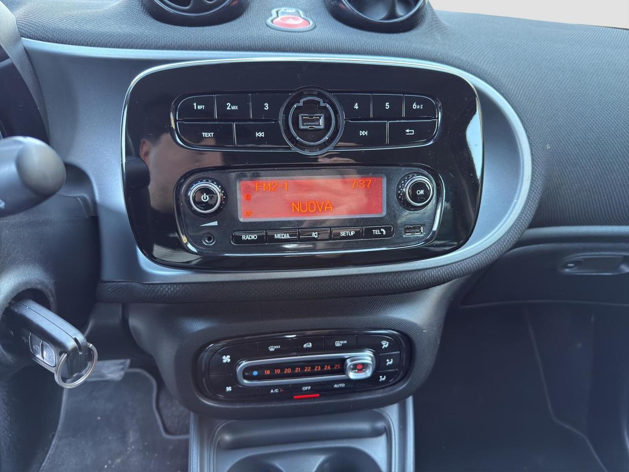 Smart ForFour 0.9 90cv twinamic Passion automatica 2019