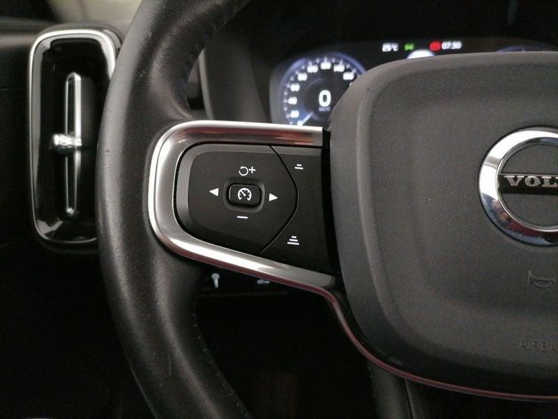 Volvo XC40 2.0 d3 Momentum geartronic my20