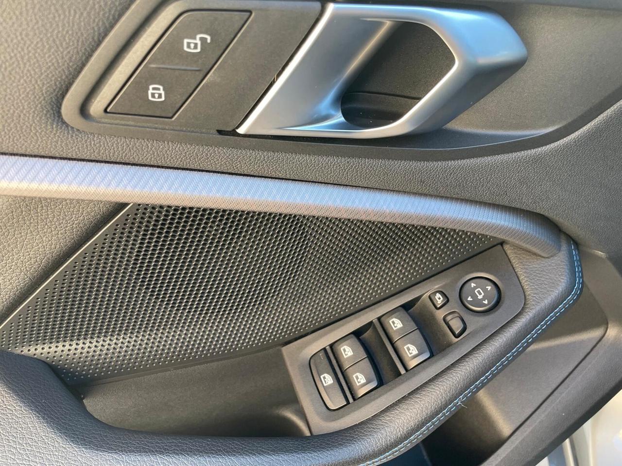 Bmw 118 118i 5p. Msport