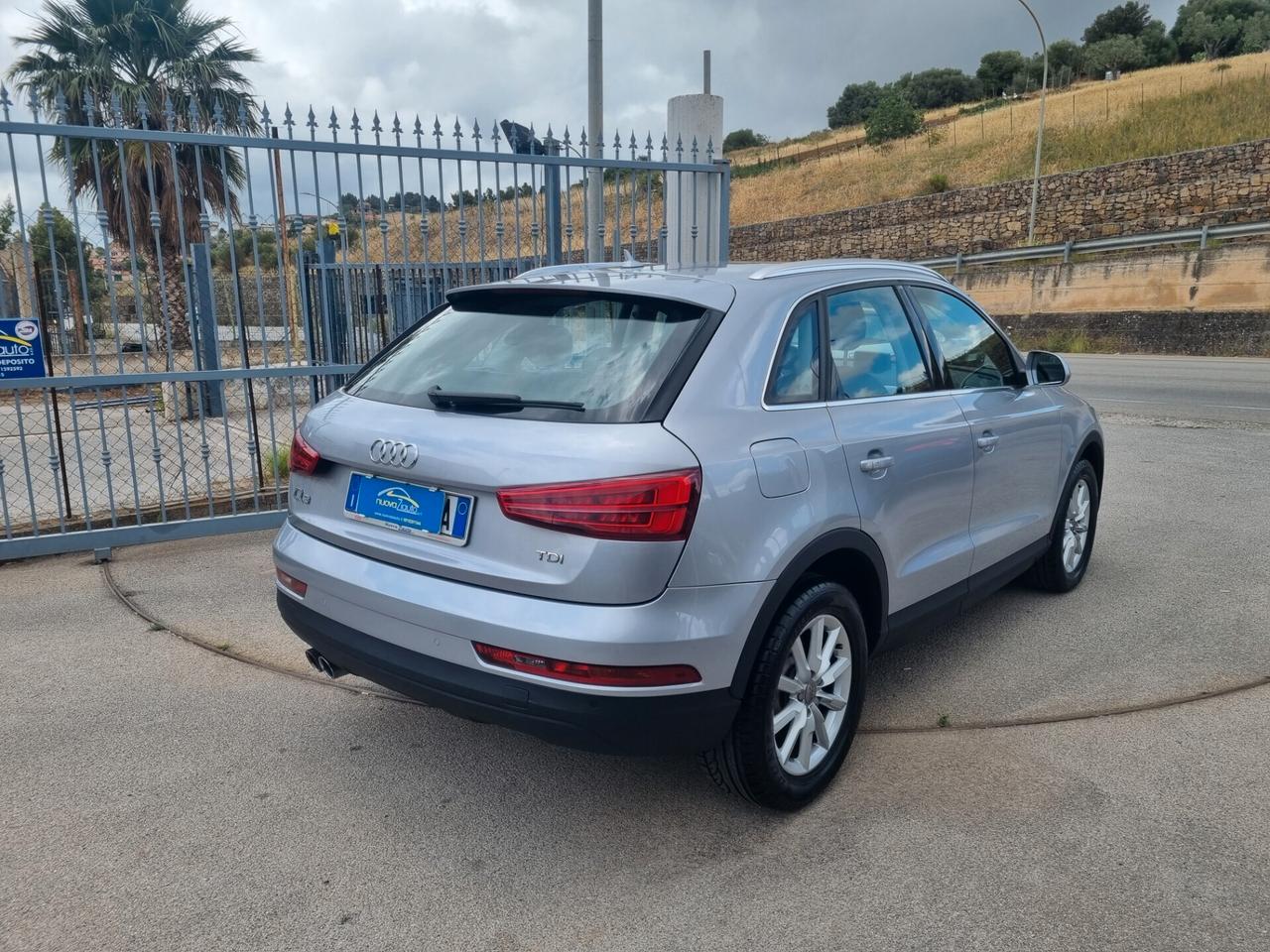 Audi Q3 2.0 TDI 120 CV anno 11-2017 Nav