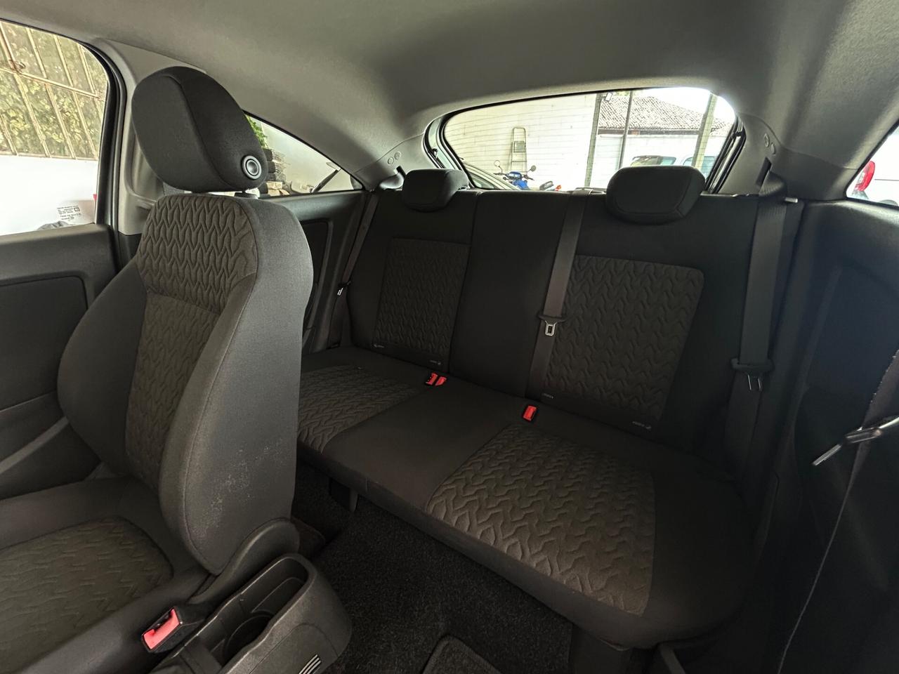 Opel Corsa 1.2 3 porte Edition
