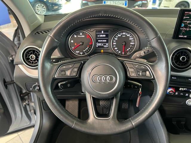 AUDI Q2 35 TDI quattro S tronic Business
