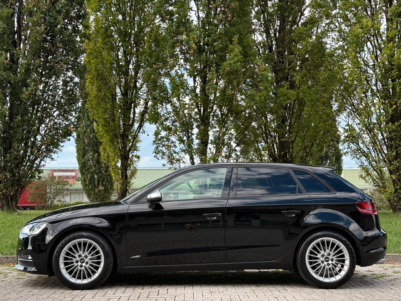 Audi A3 2.0 TDI 150 CV clean diesel Ambition