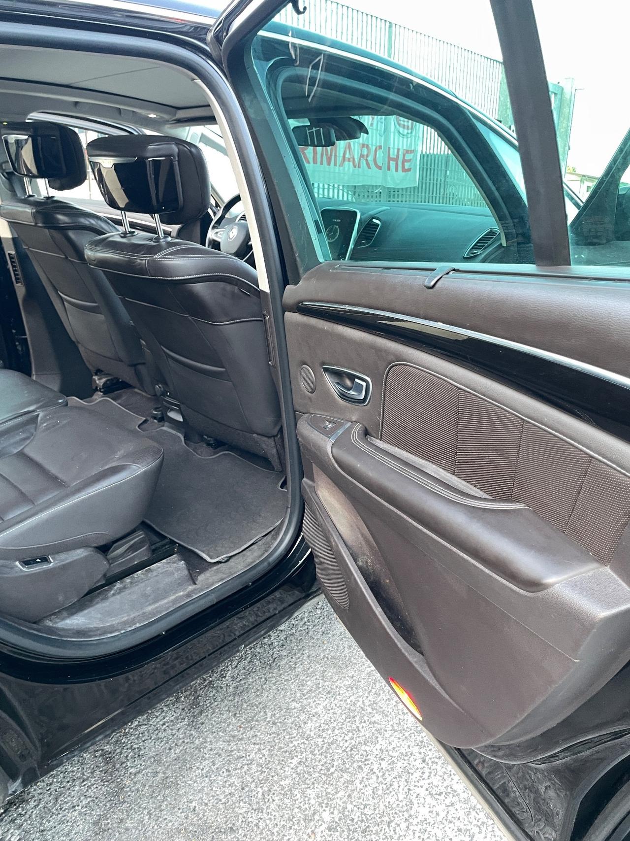 Renault Espace dCi 160CV Initiale Paris 4Control
