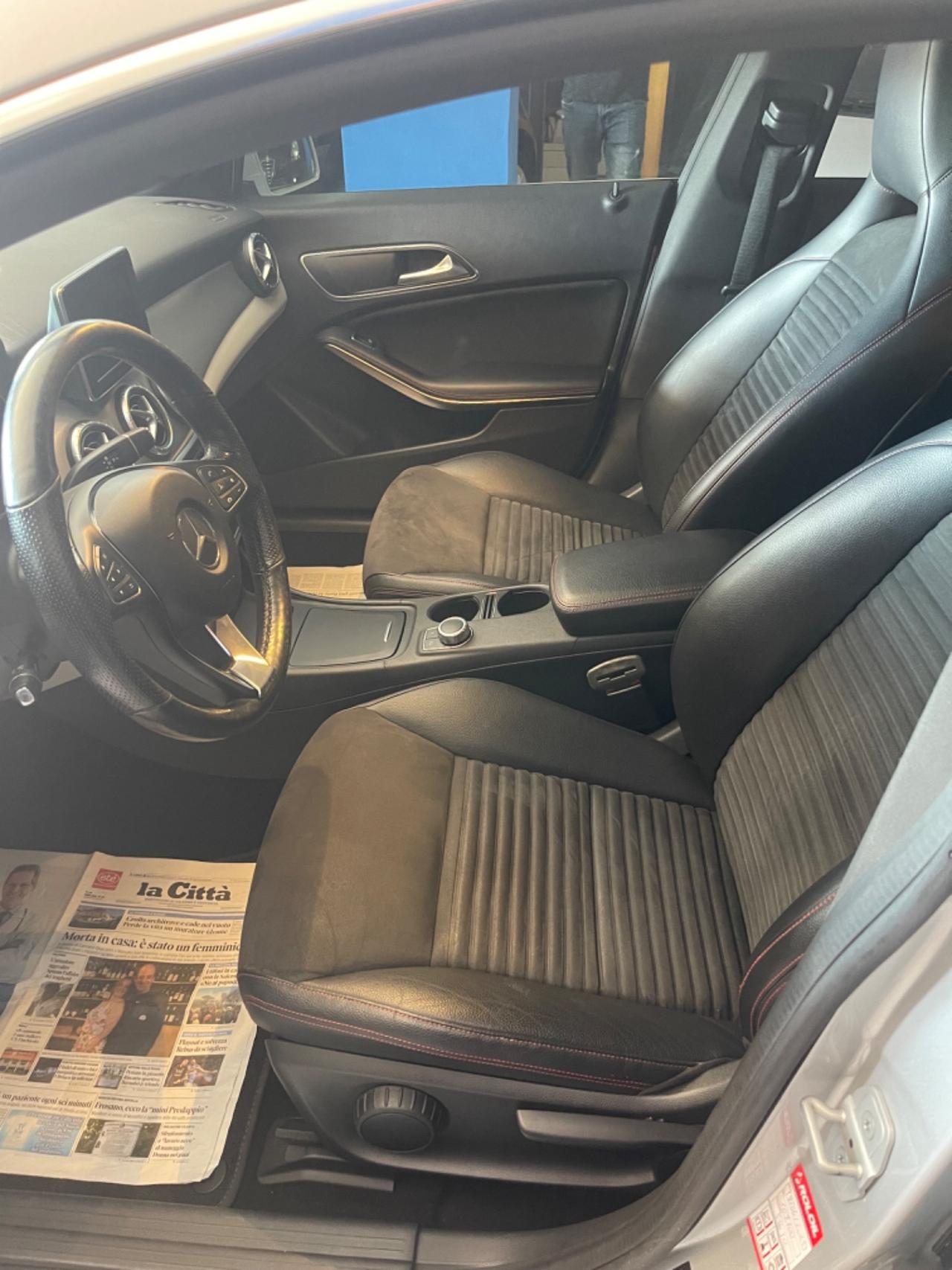 Mercedes-benz CLA 220 CLA 220 CDI Automatic Amg