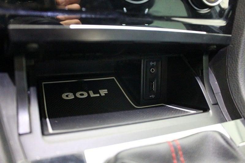 Volkswagen Golf 1.6 TDI R-Line Sport BMT Akrapovic