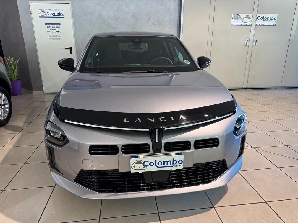 Lancia Ypsilon 1.2 mhev LX 110cv e-dct Led App conn Cam 17" Neopat