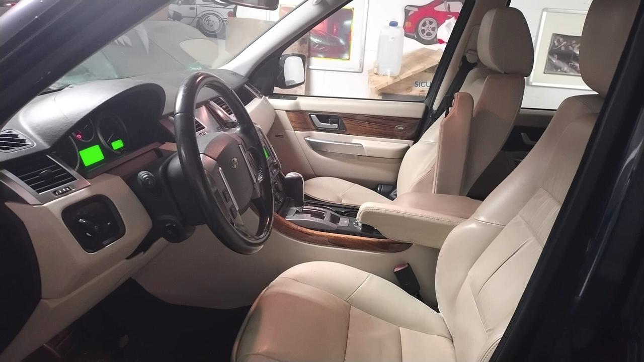 Land Rover Range Sport 2.7 TDV6 HSE