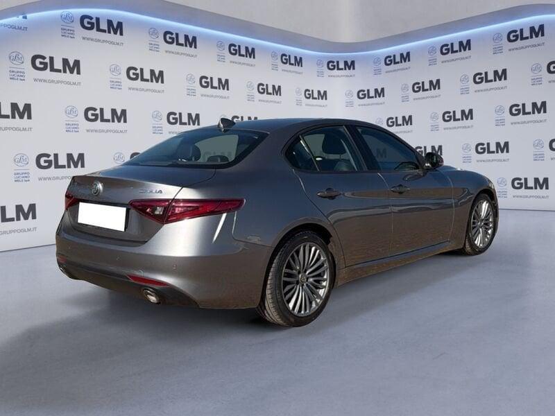 Alfa Romeo Giulia 2.2 Turbo AT8 180CV Super