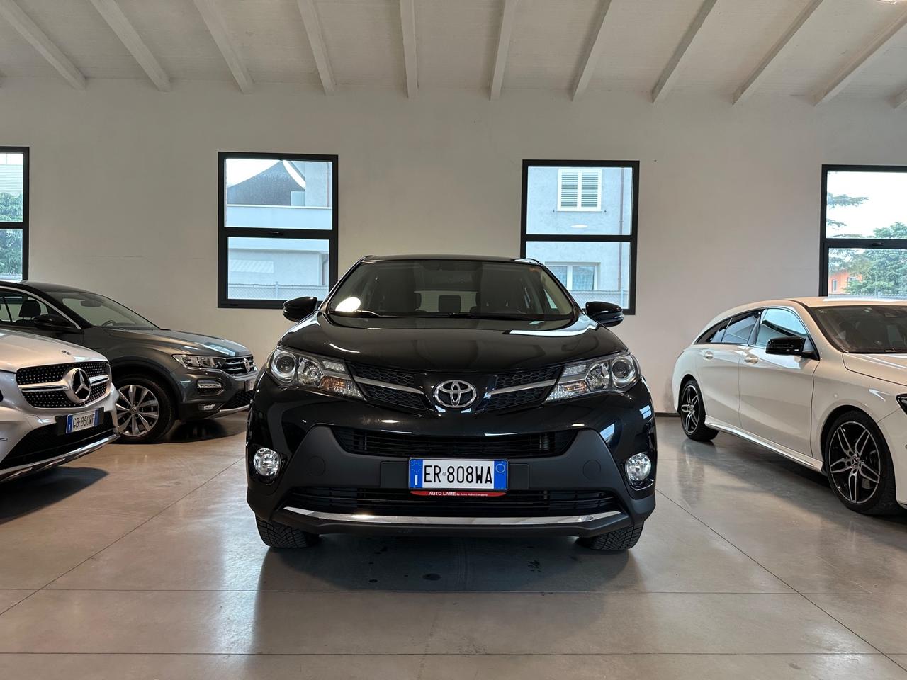 Toyota RAV 4 RAV4 2.2 D-4D 4WD Lounge