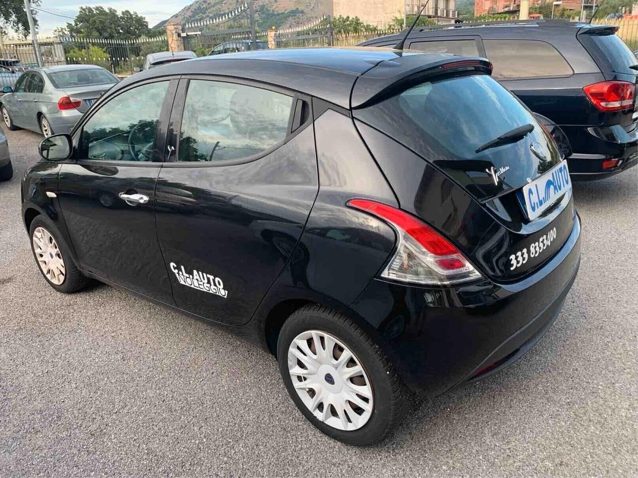 Lancia Ypsilon 1.3 MJT