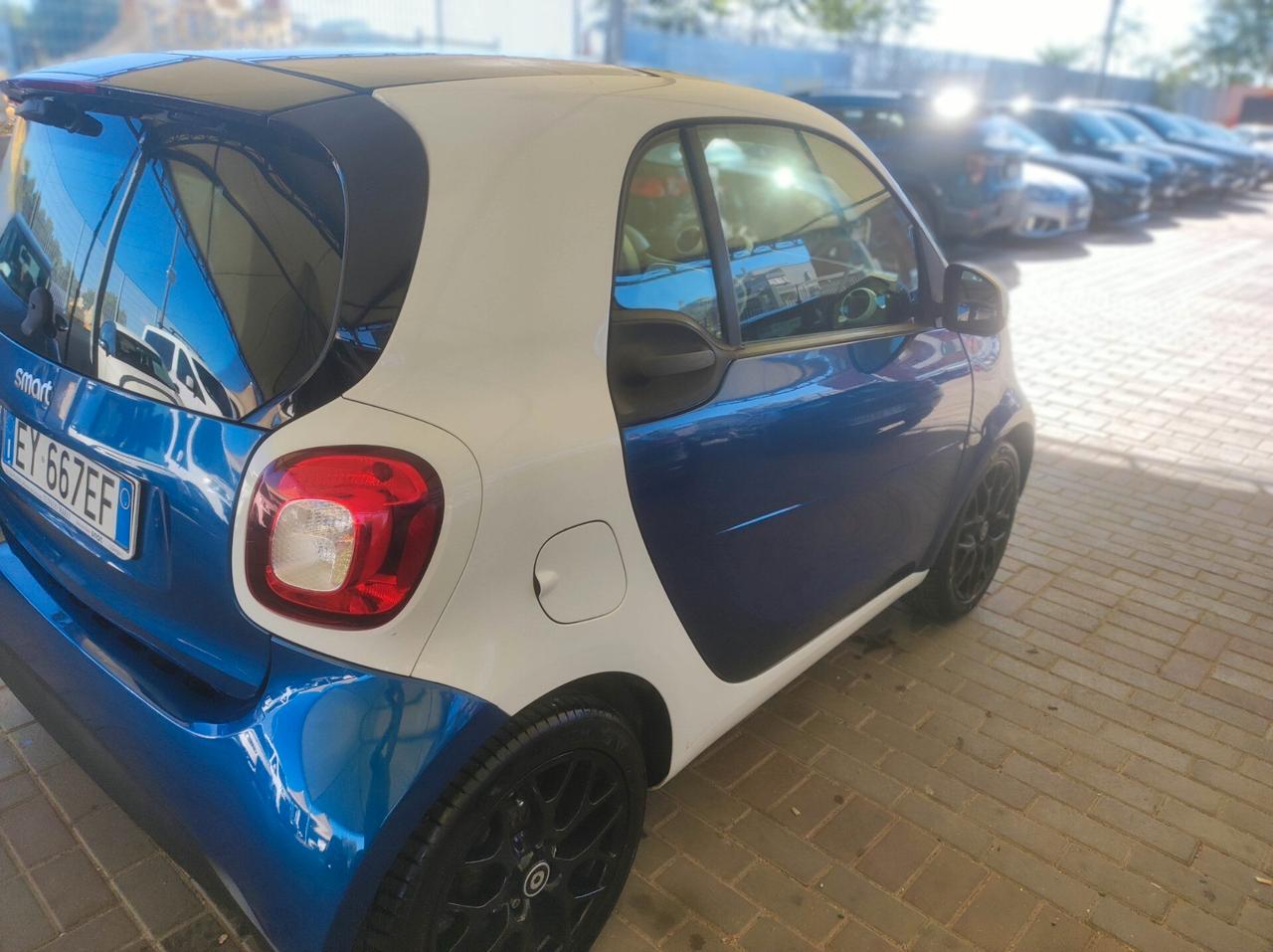 Smart ForTwo 70 1.0 Youngster Tetto Panoramico