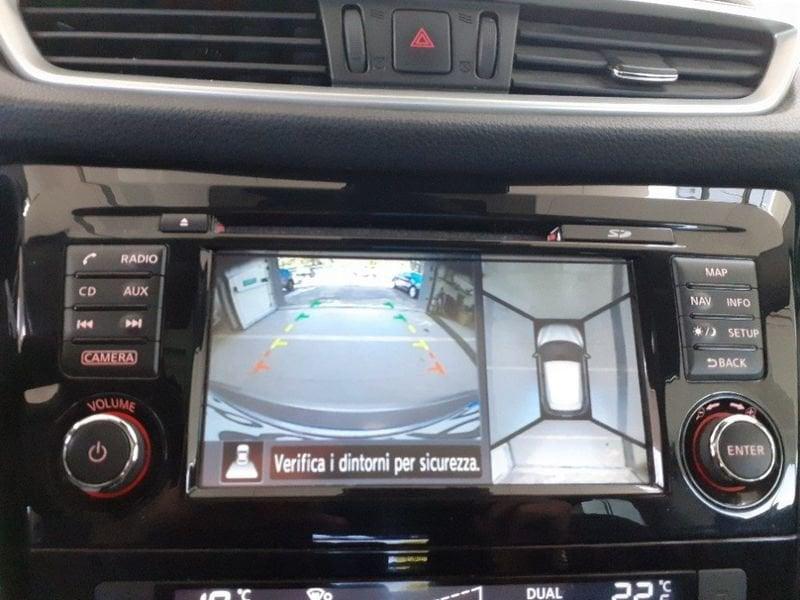 Nissan Qashqai 1.6 dCi 2WD N-Connecta AUTOMATICA -1°PROP-GARANZIA