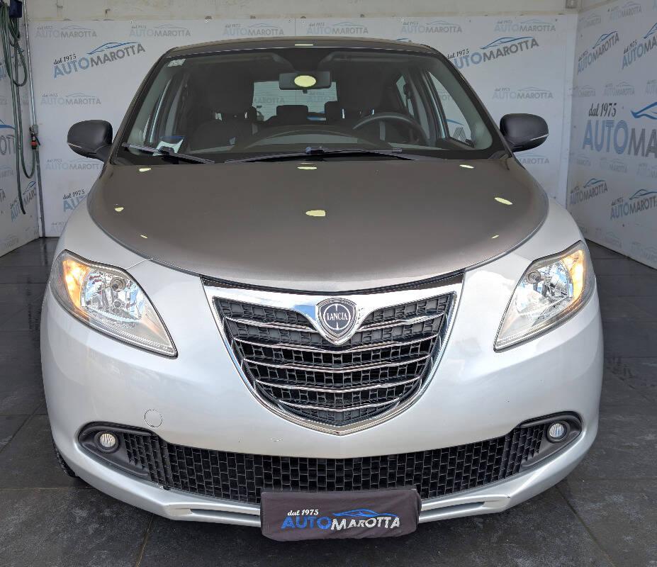 Lancia Ypsilon 1.2 8v Elefantino ecochic Gpl 69cv