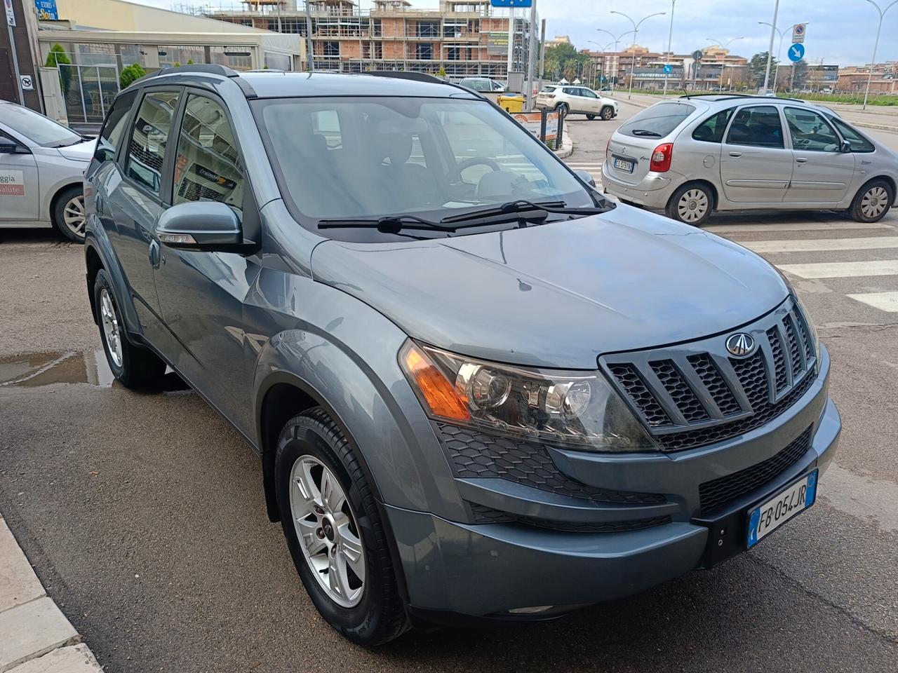 Mahindra XUV500 2.2 16V AWD W6