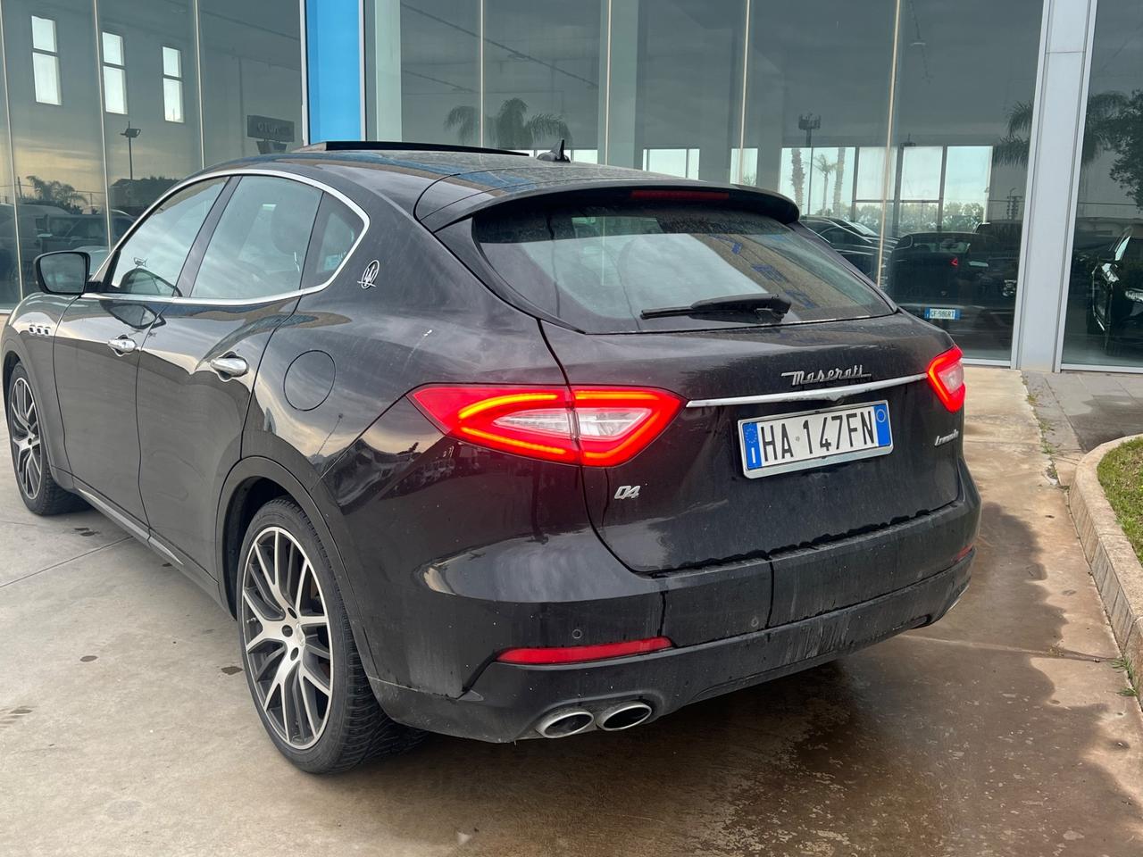 Maserati Levante V6 275cv Q4