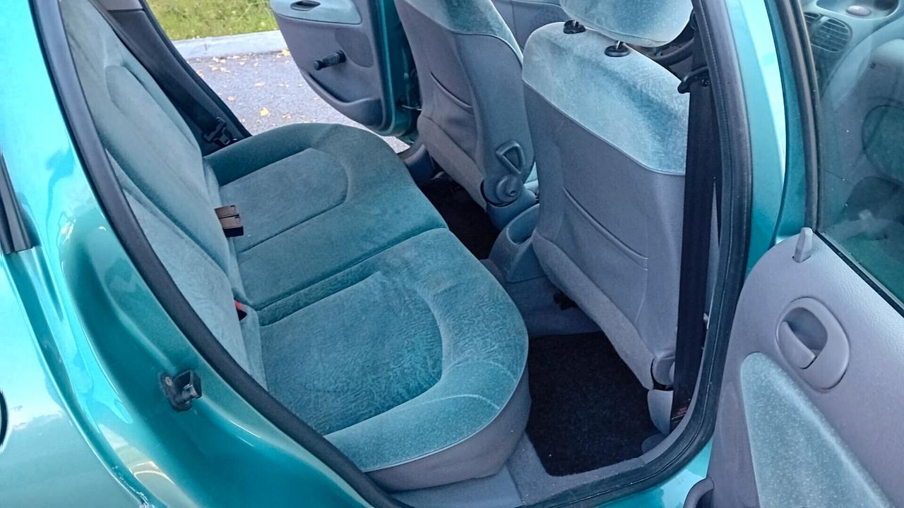 Peugeot 206 1.6 3p. XS