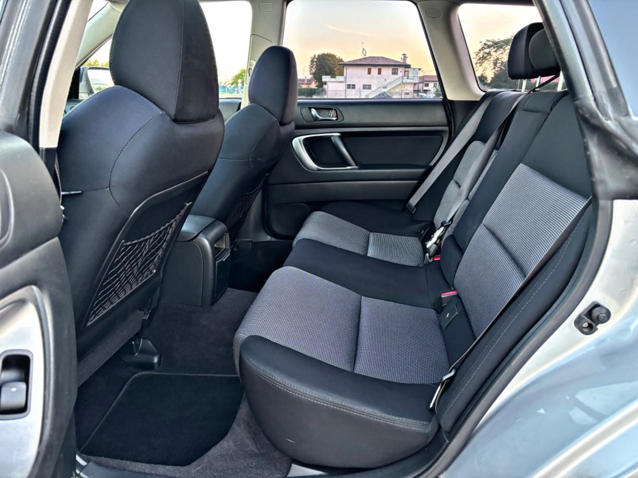 Subaru Legacy 2.5 16V 165CV AWD TETTO AUTO