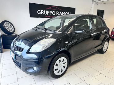 Toyota Yaris 1.0 5 porte Sol